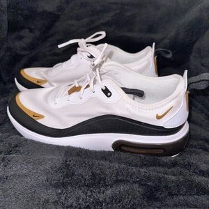 Women Nike Air Max Dia Excellent Condition